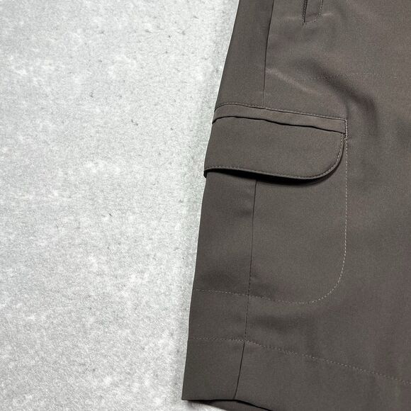 Nike Shorts Womens Size 4 Brown Golf Tour Performance Cargo Shorts Pockets - Picture 4 of 13